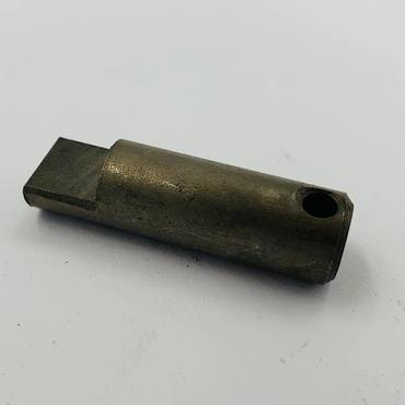 Палец механизма фланца включения привода иголок 2023-080-102 Sipma - Оригинал