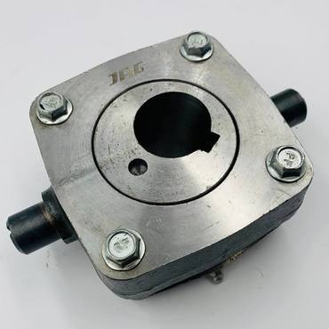 Корпус приводу косы 610368 редуктора жатки Claas